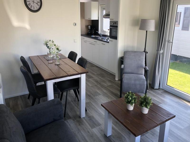 Camping Oase, Zanddijk 75 Villa Julianadorp Kültér fotó